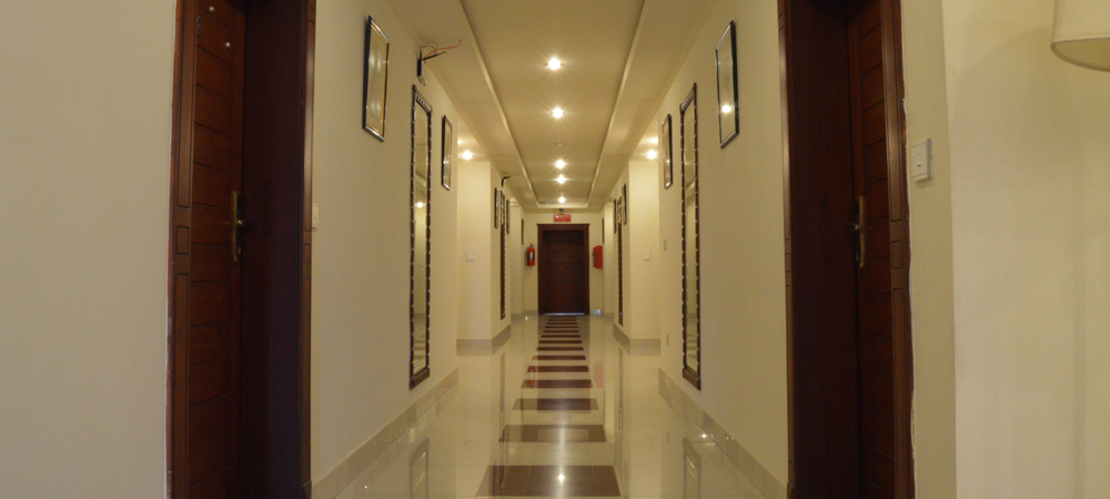 Royal Desert Palm Hotel